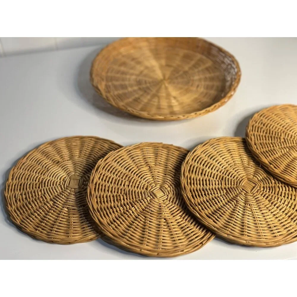 Woven Wicker Rattan Paper Plate Holder & Placemats – Set 4 Boho Rustic Tableware